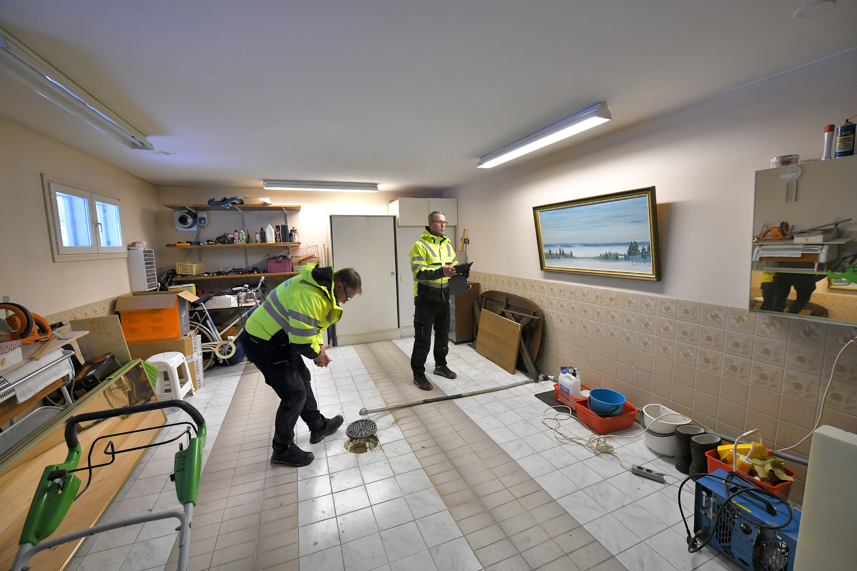 Kuntotarkastajat pitävät hyvänä, että ostaja osaa vaatia heiltä vastauksia. Vain sillä tavoin asiat tulevat selväksi.