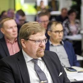 MTK:n johtokunnassa vaikuttava joensuulainen Asko Miettinen muistuttaa valkoposkihanhien torjunnan realiteeteista.