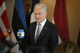Liettuan presidentti Gitanas Nauseda kertoi puolenyön jälkeen, että Naton hävittäjät olivat tuhonneet Liettuan ilmatilaan tulleen droonin. JOUNI PORSANGER / LEHTIKUVA / STR. 