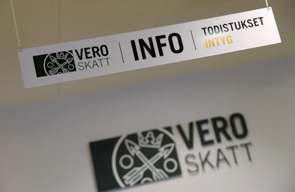 Lain mukaan verottomana lahjana saa antaa korkeintaan 5000 euroa kolmessa vuodessa. LEHTIKUVA / Markku Ulander
