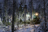 Suomessa on paljon metsiä, joissa voidaan toteuttaa – ja toteutetaan jo – jatkuvapeitteistä metsänkasvatusta. Näiden monivaiheisten metsien käsittelyssä koneenkuljettajille tulee eteen aivan erilaiset haasteet kuin perinteisissä harvennus- ja uudistushakkuissa.
