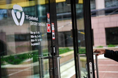 Hallituksen 75 prosentin työllisyysaste saavutetaan vuonna 2023, mutta pääasiassa muista syistä kuin hallituksen työllisyystoimien ansiosta, arvioidaan ennusteessa. LEHTIKUVA / Silja-Riikka Seppälä