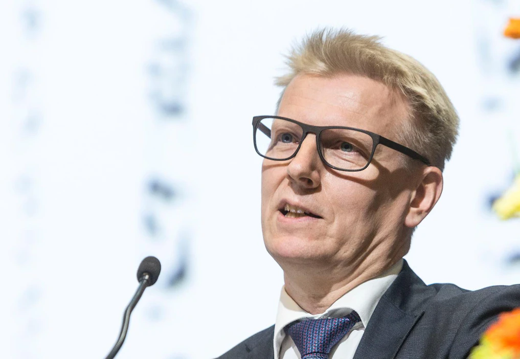 Vuoden metsänhoitaja Kimmo Tiilikainen lupaa, että tällä hallituskaudella maatalous- ja ympäristöministerit eivät riitele keskenään.