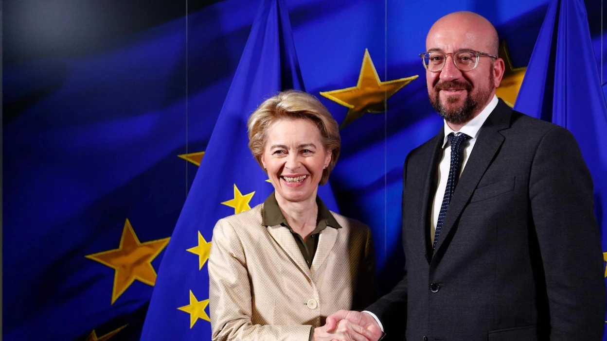 Ursula von der Leyen astuu tänään tehtäväänsä Euroopan komission uutena puheenjohtajana. Charles Michel aloittaa Eurooppa-neuvoston uutena puheenjohtajana myös tänään.