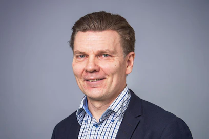 Juha Mäkinen aloittaa uudessa tehtävässään välittömästi.