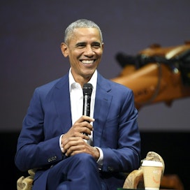 Yhdysvaltain entinen presidentti Barack Obama tänään Helsingissä Nordic Business Forum -tapahtumassa. LEHTIKUVA / JUSSI NUKARI