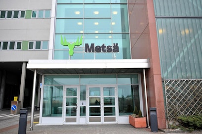 Metsä Group jakoi johtoryhmän tehtäviä uudelleen.