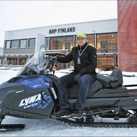 Uusi 69 Yeti 900 ACE on suunniteltu raskaaseen hyötykäyttöön, sanoo BRP Finland Oy:n tuotekehitysjohtaja Risto Perttula. Kari Lindholm