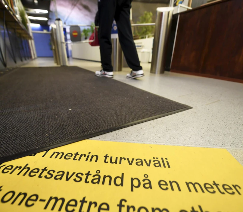 Rajoitukset tulevat voimaan ensi maanantaina ja jatkuvat joulukuun 21. päivään asti. LEHTIKUVA / Vesa Moilanen