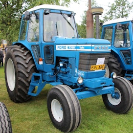 Ford 7700 -traktoria valmistettiin vuosina 1976–81 Basildon, Englanti, Antwerpen, Belgia ja Detroit, USA.