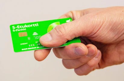 S-bonuskortin haltija sai parhaassa tapauksessa palautuksina yli kolmesataa euroa vuonna 2019.