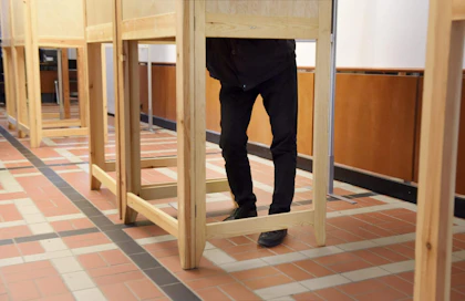 Vaikka äänestysaktiivisuus kokonaisuudessaan kasvoi, alueiden väliset kuilut paikoin syvenivät: esimerkiksi Helsingissä äänestysprosentti nousi ja Lapissa laski.  LEHTIKUVA / HEIKKI SAUKKOMAA