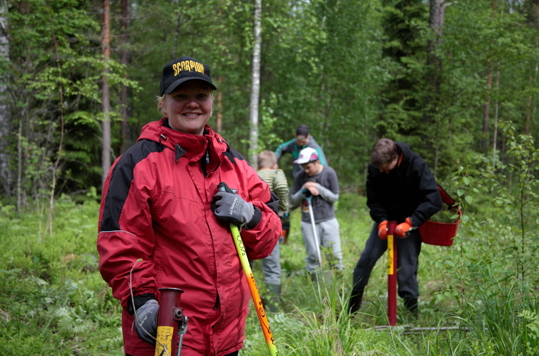 Risuleirin ohjaajana toimi metsätalousinsinööriksi opiskeleva Johanna Virtanen. Nuorten ohjaaminen on antoisaa työtä.