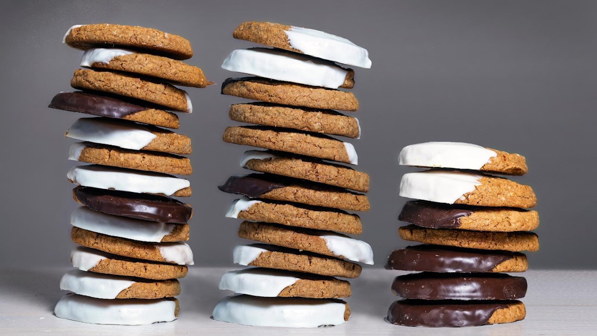 Kauracookie on helppo kahvipöydän herkku tai välipala.