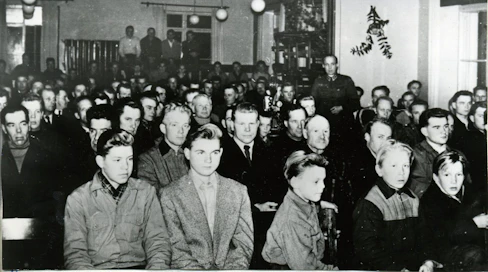 Maataloustuottajain Tyrvännön yhdistys järjesti kokouksen Lepaan puutarhaopiston juhlasalissa joulukuussa 1957. Aiheena oli uusi tieliikennelaki, MT kirjoitti 10. joulukuuta 1957. MTK-Tyrväntö ei ole lakkautettavien listalla. Tyrvännön maatalousseura ja Tyrvännön Lusin pienviljelijäin osasto sen sijaan ovat.