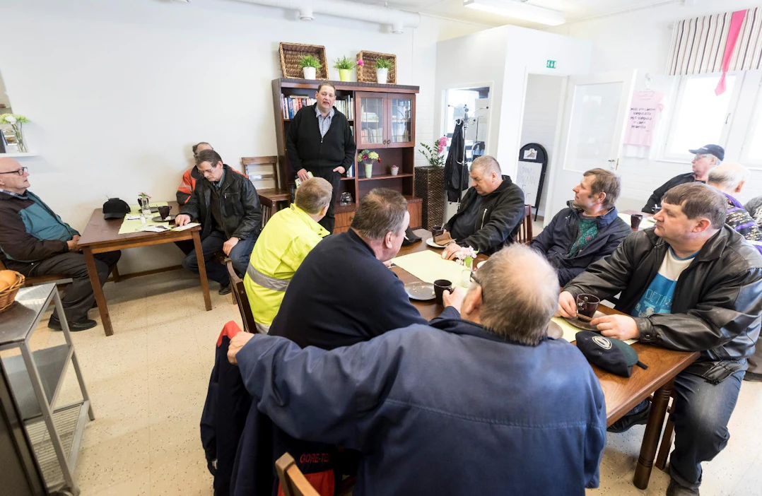 Keskustan huittislainen eduskuntavaaliehdokas Martin Ylikännö olisi valmis harkitsemaan verotuksellisia keinoja kaupungistumisen hillitsemiseksi.