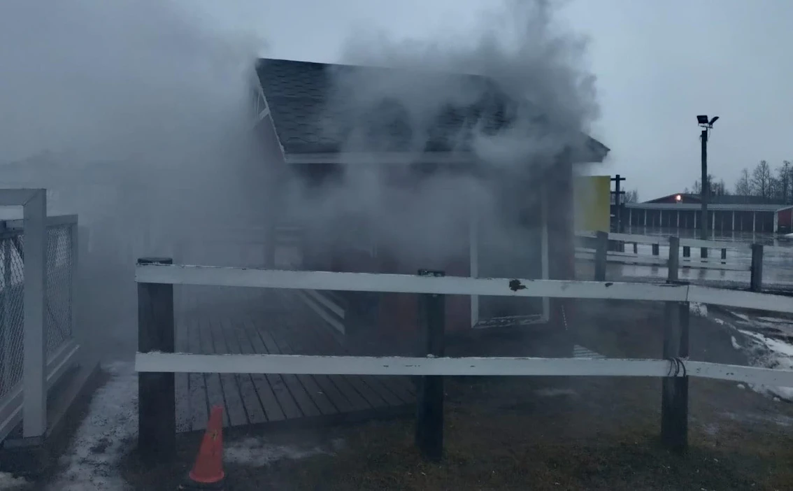 Savu turmeli Äimäraution varikkotoimihenkilöiden huoltotilan korjauskelvottomaksi.