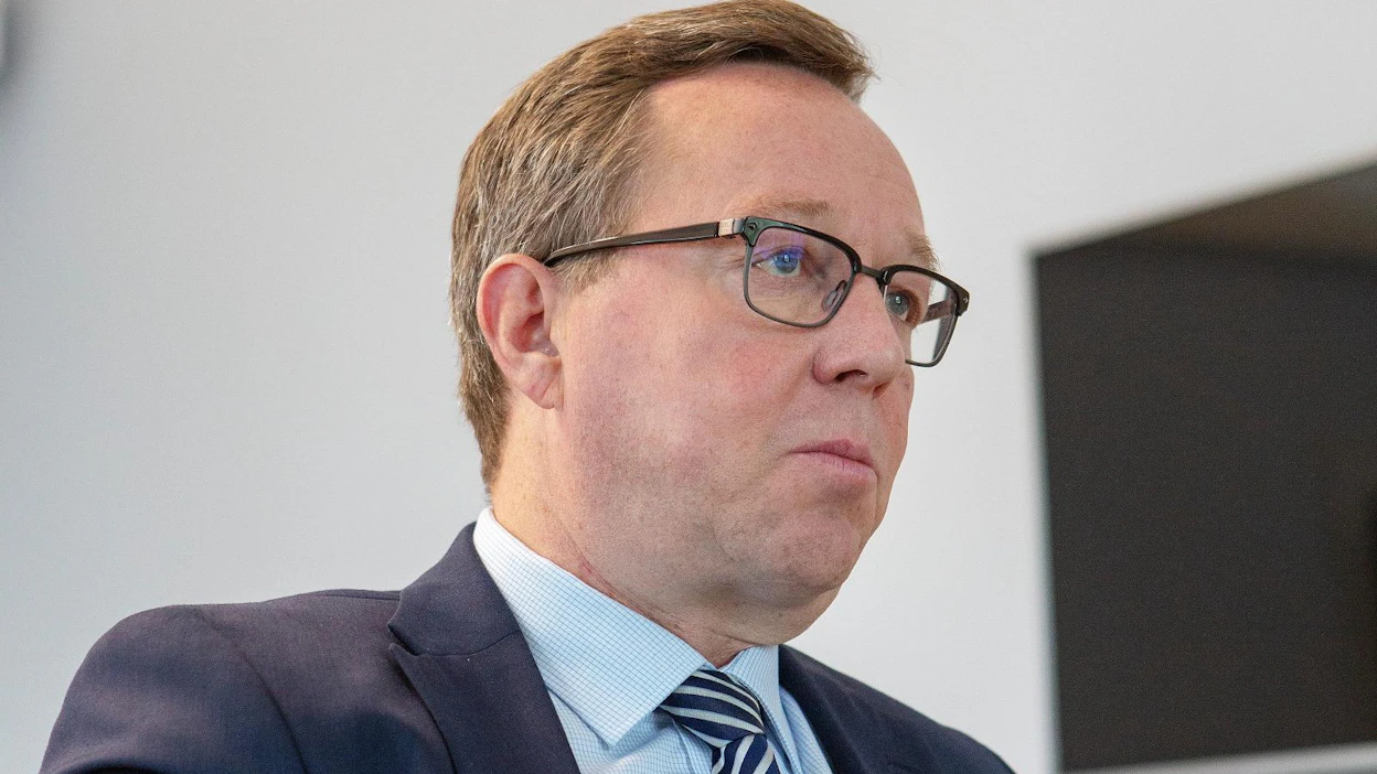 Valtiovarainministeri Lintilän mukaan tuplavähennysoikeus on vain yksi konsti hallituksen työkalupakissa, ja sen vaikutukset riippuvat paljon yrityksistä itsestään.