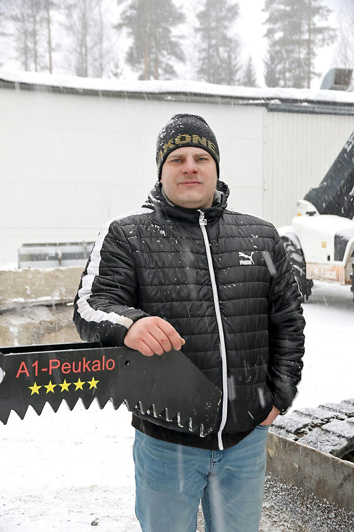 Antti Tuominen uskoo, että yksinkertaiselle, mutta työtehoa selvästi lisäävälle peukalolle riittää kysyntää.