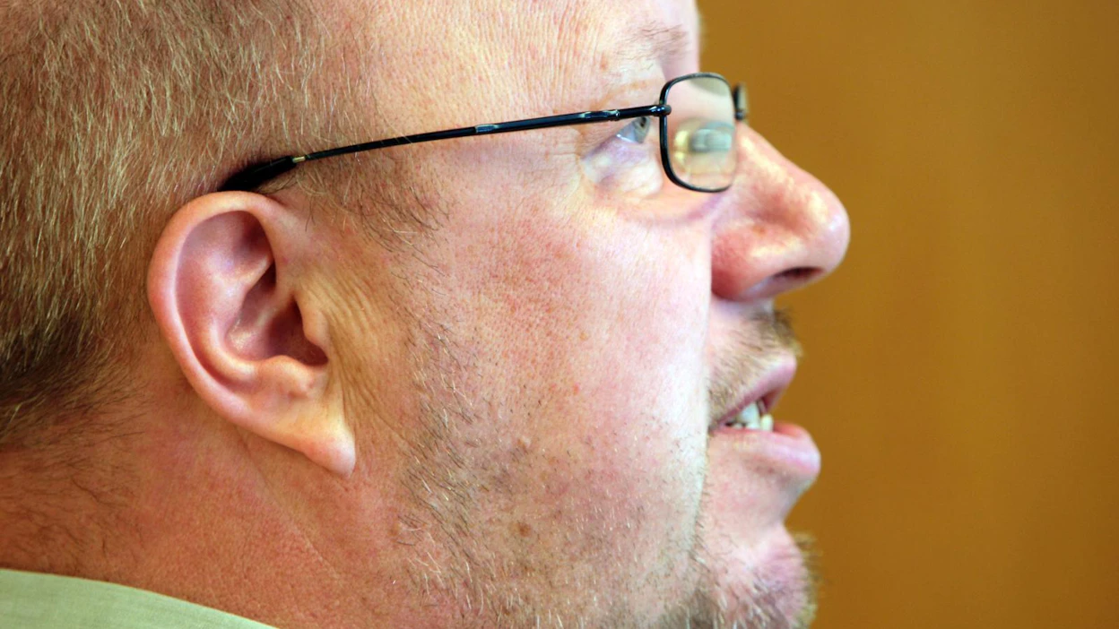 Jouko Ahonen erosi Paperiliiton johdosta vuonna 2011. Nyt hän hakee takautuvasti irtisanomisajan palkkaa ja ateriaetua.