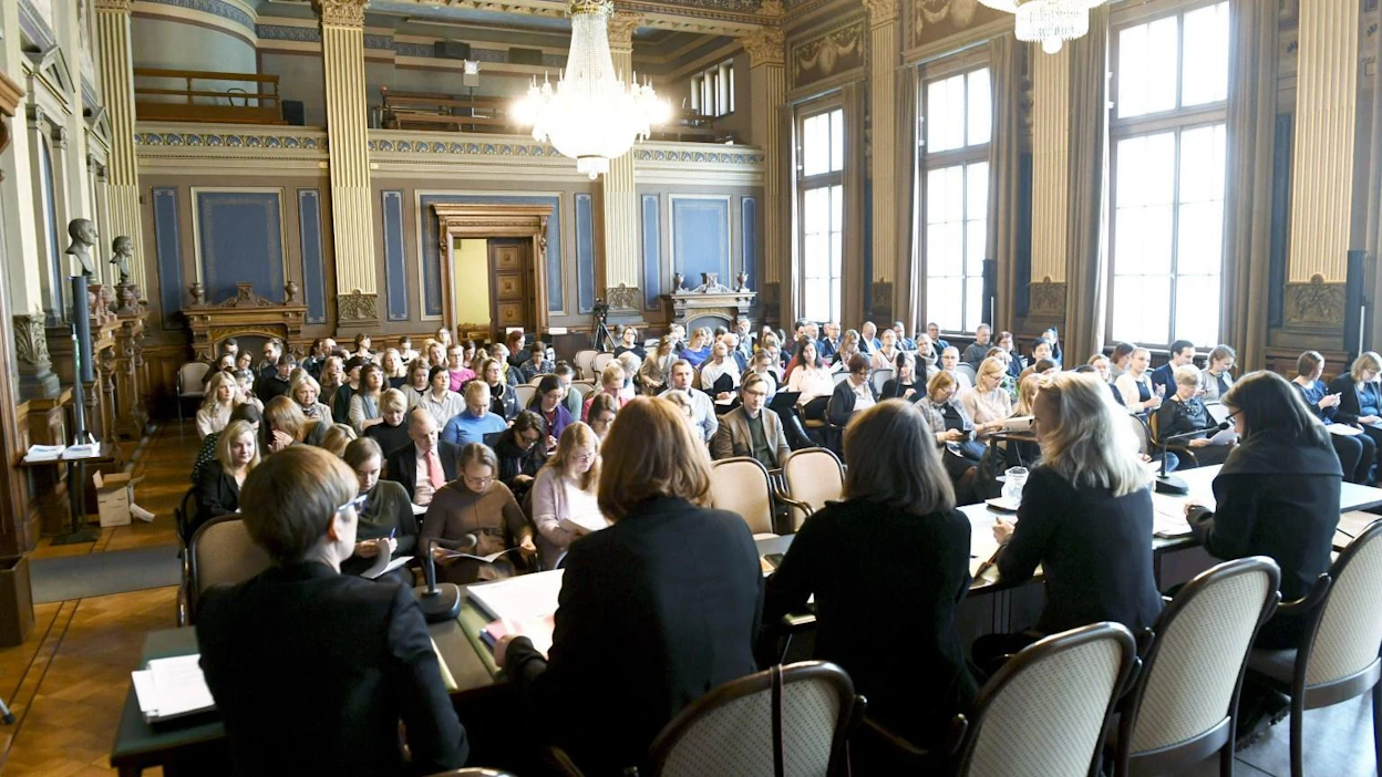 Ihmiskaupan uhrit eivät Suomessa aina saa apua, johon he lain mukaan olisivat oikeutettuja, kertoo tuore selvitys. Selvitys julkistettiin Helsingissä perjantaina. LEHTIKUVA / MARTTI KAINULAINEN