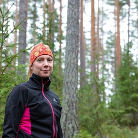 Anne Rauhamäki tuntee olevansa nykyään vahvimmillaan. ”En ole nopea, mutta olen paljon kestävämpi kuin nuorena.”