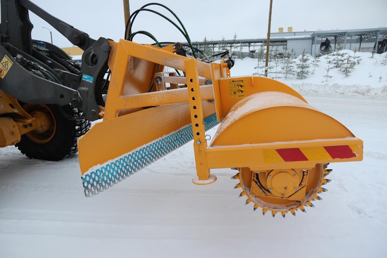 Raiko-polannemurrin koostuu useista vapaasti pyörivistä kiekoista.