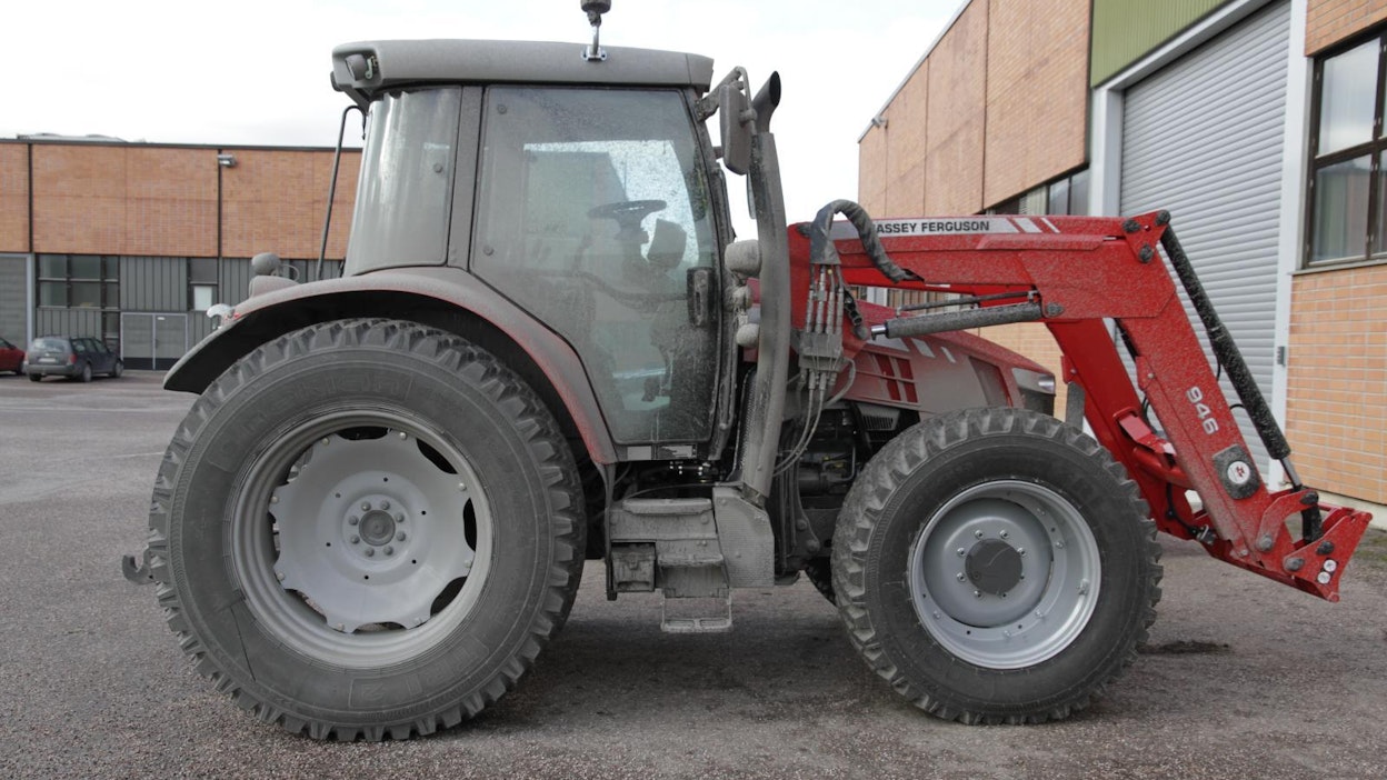 Massey Ferguson 5612 Dyna-4 -traktori sai 736 pistettä