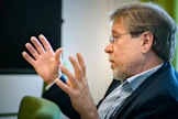 Monen eläimistä ihmisiin siirtyvän taudin yleistyminen liittyy ilmastonmuutokseen. ”Ilmastonmuutos ilmiselvästi lisää tautien mahdollisuuksia", Antti-Jussi Oikarinen sanoo.