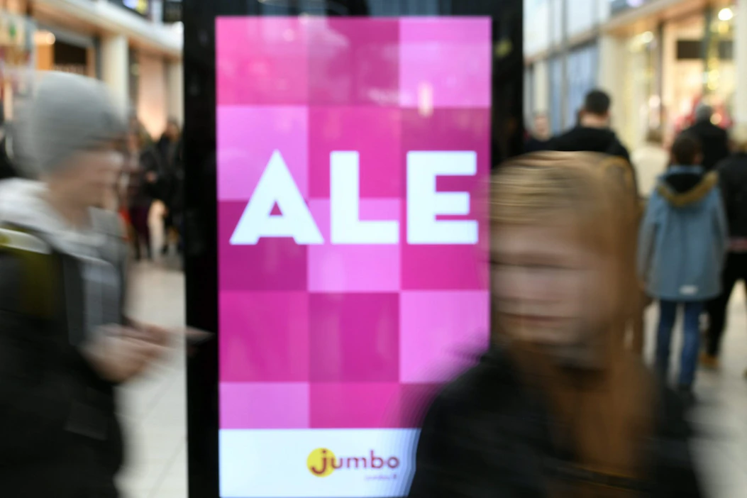 Danske Bank arvioi, että talous saa ensi vuonna uutta vauhtia kulutuskysynnän noususta. LEHTIKUVA/Markku Ulander.