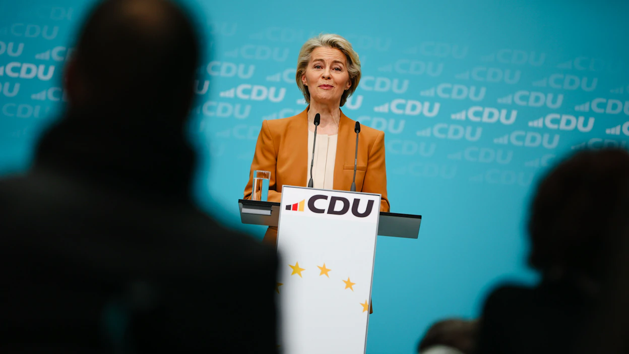 Ursula von der Leyen on Saksan kristillisdemokraattien (CDU) ja pian todennäköisesti myös EU-parlamentin keskustaoikeistoryhmä EPP:n ehdokas uuden komission puheenjohtajaksi.