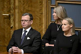 Huonon arvosanan antoi 37 prosenttia vastaajista ja melko huonon 25 prosenttia. LEHTIKUVA / Heikki Saukkomaa.