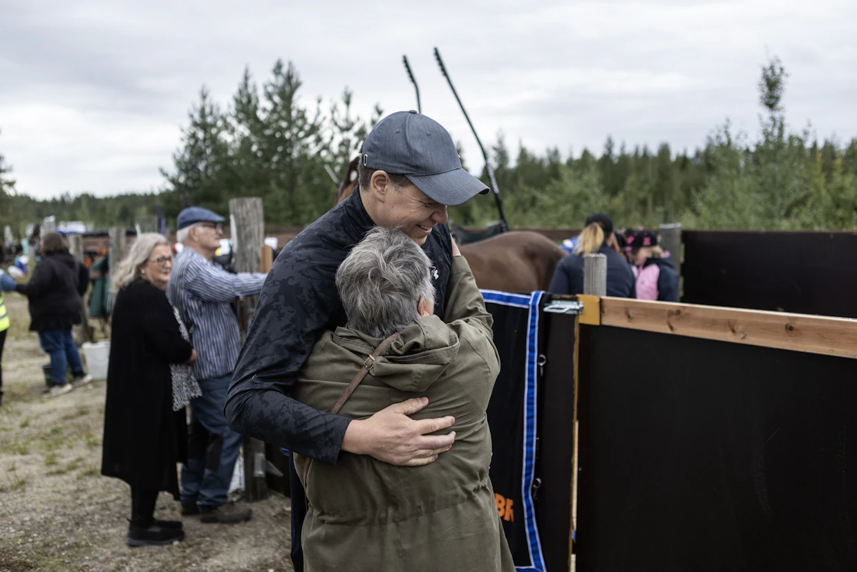 Antti Ojanperä saa osaltaan vastaanottaa Evartin fanien suosion. Kuva on edellisestä startista Kaukosesta.