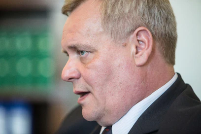 Antti Rinne jatkaa SDP:n puheenjohtajana.