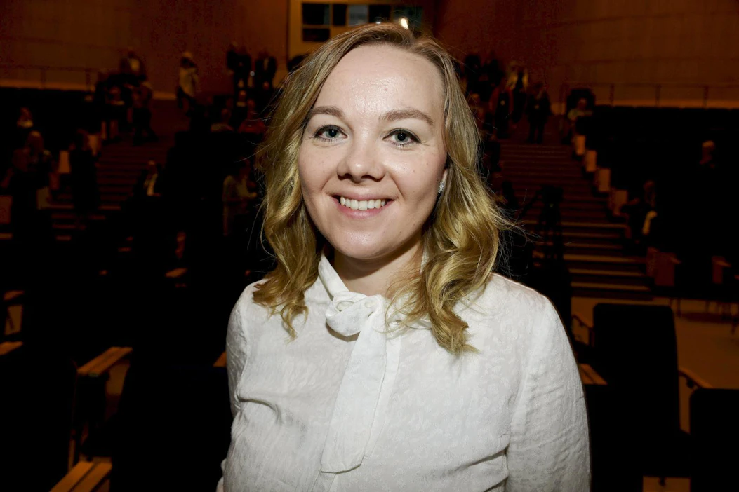 Keskustan varapuheenjohtaja Katri Kulmuni haluaisi Torniolle ja Haaparannalle yhteiset lautakunnat. Ne vähentäisivät byrokratiaa.
