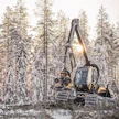 Ponsse Scorpion -harvesterin ensimmäisen version esittelystä on kahdeksan vuotta. Uudistuksessa perusidea ja -rakenne pysyvät ennallaan, mutta kuljettajan työympäristö ja hallintajärjestelmä päivittyvät uuteen aikaan.