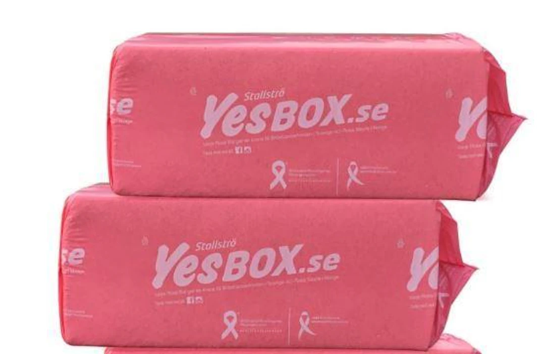 Yesbox on asettanut tavoitteeksi kerätä pinkeillä kutterinlastupakkauksilla noin 10 000 euroa.