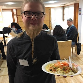 Maaseutunuorten puheenjohtaja Heikki Huhtanen osallistui viikonloppuna Hack the Food -tapahtumaan MTK:n toimistolla.