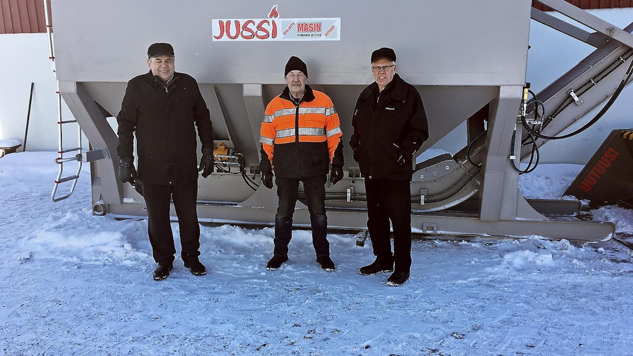 Idea-Keksi Oy:n Pekka Vänninmaja, Juhani Mantsinen ja Veli-Pekka Hartikainen uskovat uusien tuotteiden tehostavan kiinteistöhuoltoa merkittävästi.