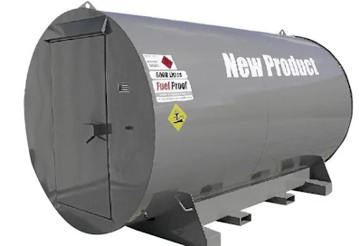 Brittifirma Fuel Proof tarjoaa uutuussäiliössään monia käteviä yksityiskohtia. Se on mm. täysin suojattu sään ja luvattoman käytön varalta. Säiliö on muutaman asteen takakaadolla, jolloin vettä ei pääse imuputkeen.