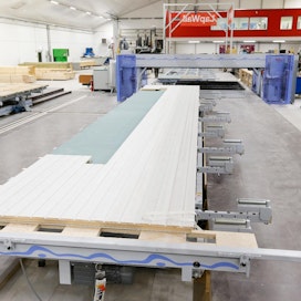 LappWall on suomalainen puuelementtien valmistaja ja rakennusteollisuusyhtiö.