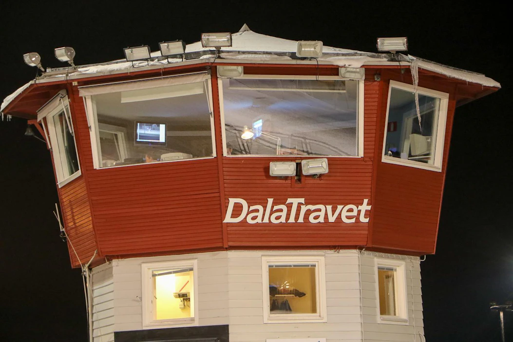 Borlängessä sijaitsevalla Rommen raviradalla ajetaan yksi vuoden päätapahtumista pääsiäissunnuntaina.