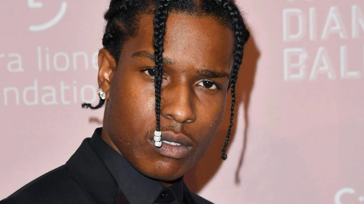Asap Rocky, oikealta nimeltään Rakim Mayers sai torstaina Ruotsissa syytteen katutappelun seurauksena. LEHTIKUVA / AFP
