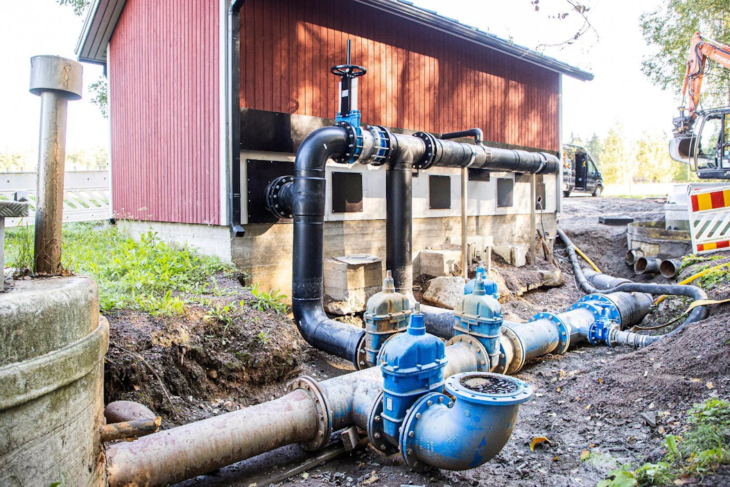 Elokuussa Sipoossa ylivuotanut jätevesipumppaamo on kunnostettu. Uudenlaiselta matalaenergiapumppaamolta ei pitäisi enää syntyä vuotoja.