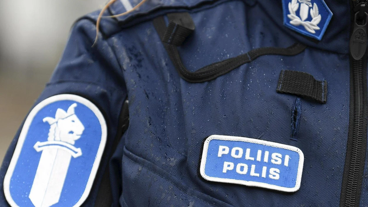 Poliisin saaman tiedon mukaan videopalvelu Tiktokissa leviäisi haaste, jossa yllytetään tekemään koulu-uhkaus. LEHTIKUVA / VESA MOILANEN