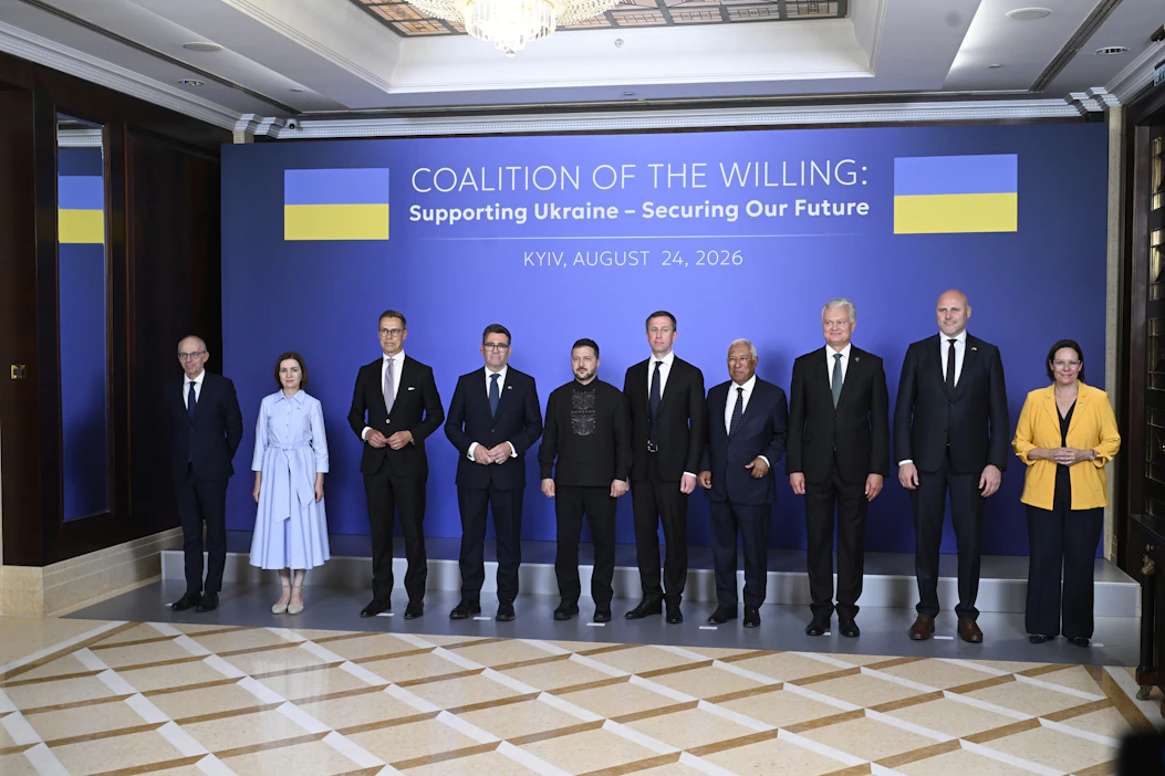 Kiovaan saapui osa halukkaiden koalitiosta. Presidentti Alexander Stubb seisoi Britannian pääministeri Andy Burnhamin vieressä. ANTTI AIMO-KOIVISTO / LEHTIKUVA.