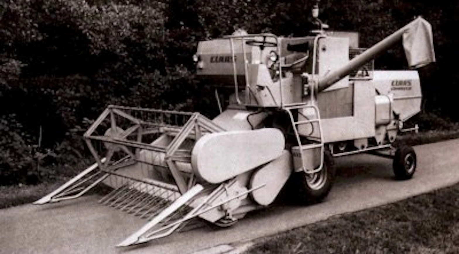 72ClaasCompact25