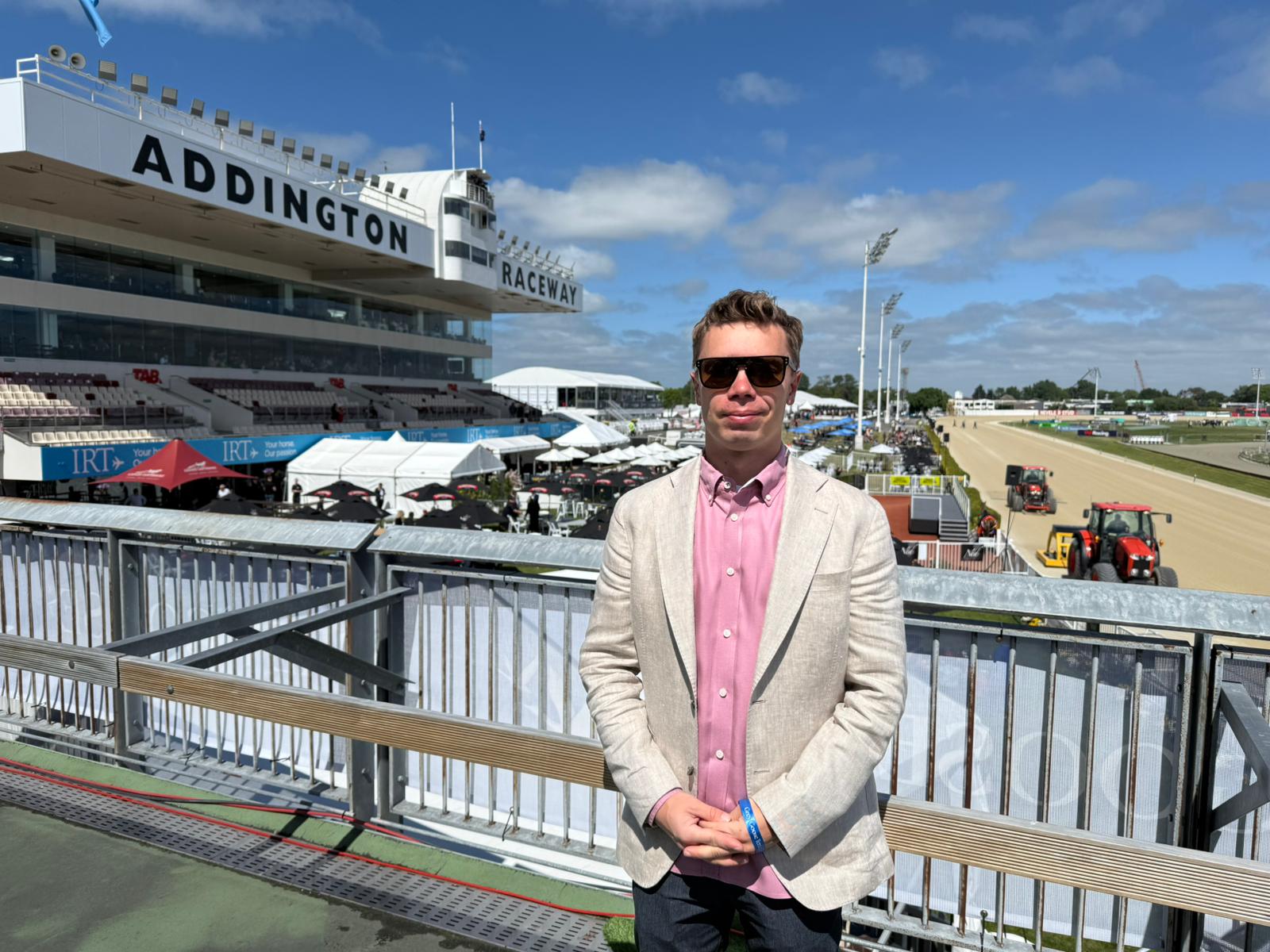 Raviohjastajien MM-kiertue päättyi Suomen aikaa tiistaina aamuyöllä Uuden-Seelannin Christchurchin kaupungin Addingtonin raviradalla. Keskiviikkoiltana Santtu Raitalan on jo määrä ajaa kilpaa Kuopiossa.