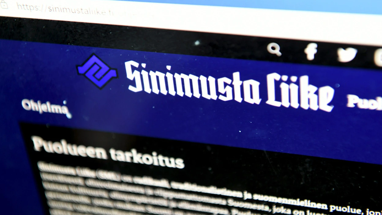 Oikeusministeriö haki kesäkuussa korkeimmalta hallinto-oikeudelta sinimustan liikkeen puoluerekisteröintipäätöksen purkamista. LEHTIKUVA / .