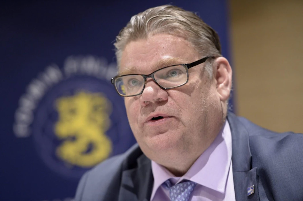 Perussuomalaisten puheenjohtaja Timo Soini kaipaa oppositiolta käyttökelpoisia ideoita.